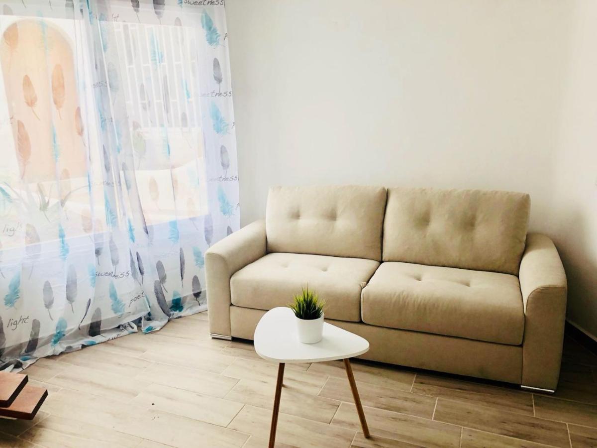 Triplex Young Fantasy Apartment ปลายาเดลาสอเมริกาส ภายนอก รูปภาพ
